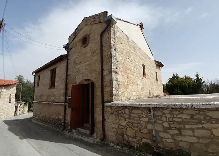 στου κυρ-γιάννη *