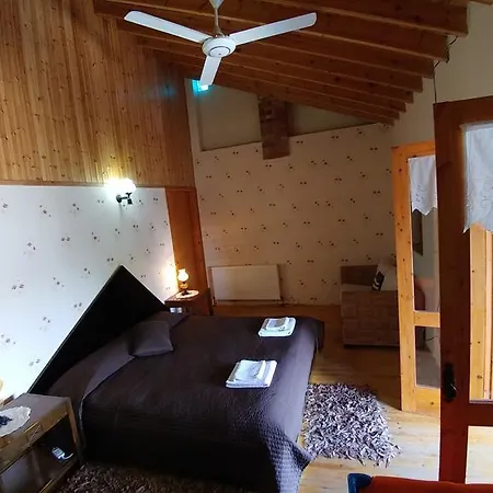 Case de vacanță Stou Kir Yianni *