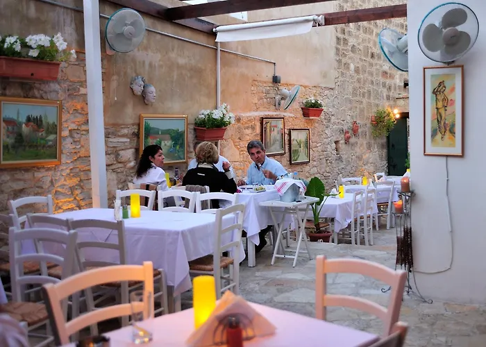 Stou Kir Yianni אומודוס