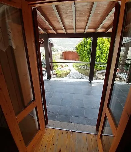 Stou Kir Yianni בית נופש אומודוס